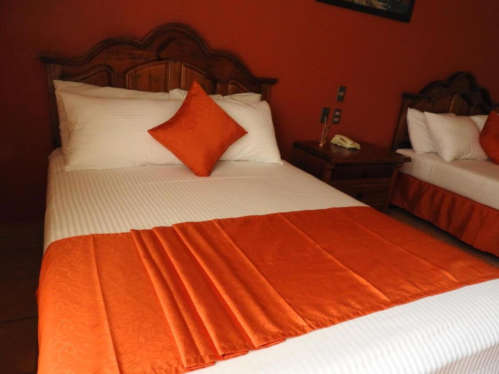 Hotel Oaxaca Dorado, Oaxaca Экстерьер фото