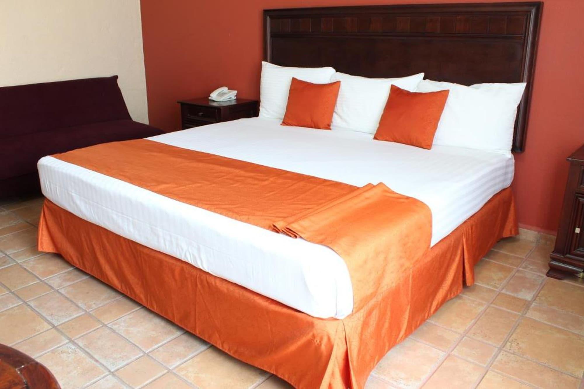 Hotel Oaxaca Dorado, Oaxaca Экстерьер фото