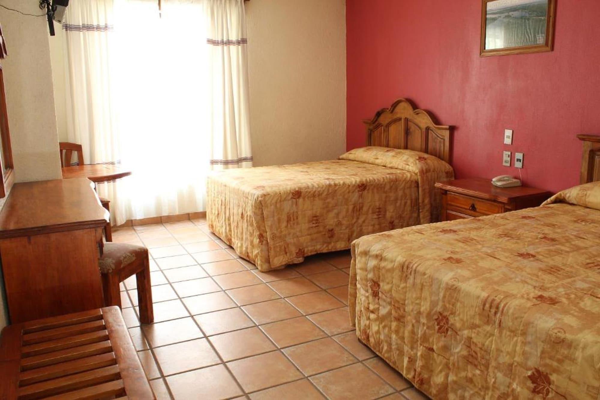Hotel Oaxaca Dorado, Oaxaca Экстерьер фото